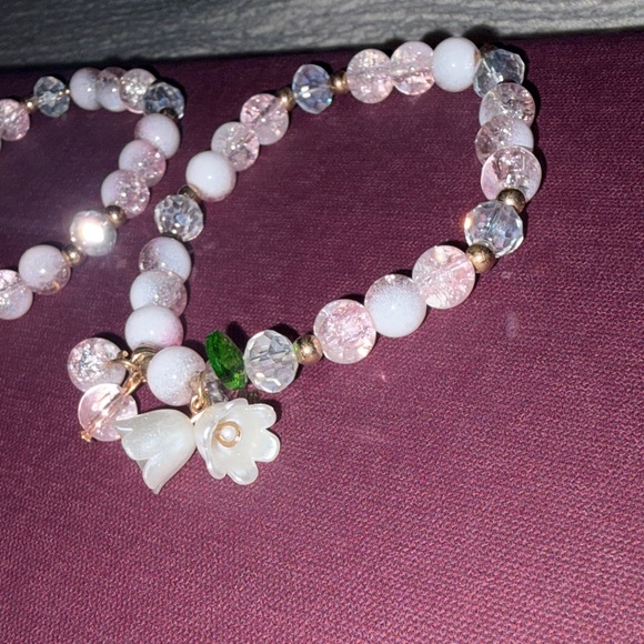Pale Pink Lily Flower Beaded Bracelet NEW - Picture 5 of 5